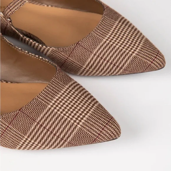 Elegant Brown Plaid Women's Flats - Picture 2 of 3